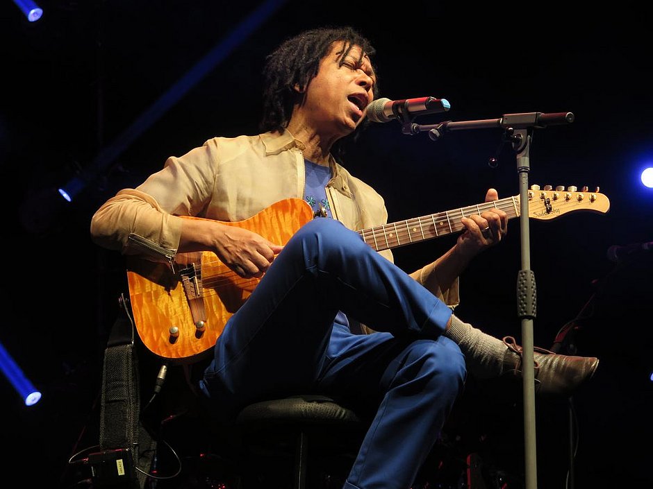 7 Músicas De Djavan Mais “fáceis” De Tocar | Blog Do Cifra Club