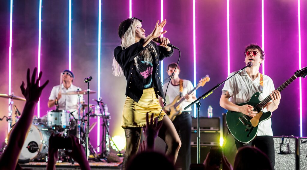 Paramore está entre as principais influências emo