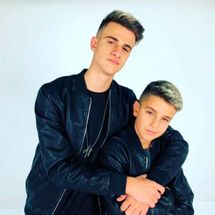 Adexe Y Nau Fotos 16 Fotos Letras Com Descarga las mejores canciones de adexe y nau 2019, totalmente gratis, sin tener que descargar aplicaciones. adexe y nau fotos 16 fotos letras com