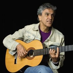 Sozinho Caetano Veloso Cifra Club Caetano emanuel viana teles veloso (santo amaro, 7 de agosto de 1942) e um musico, produtor, arranjador e escritor brasileiro. sozinho caetano veloso cifra club