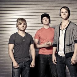 Graves Into Gardens Feat Brandon Lake Elevation Worship Cifra Club