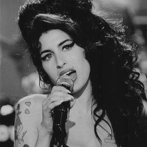 Tears Dry On Their Own - Amy Winehouse - Cifra Club