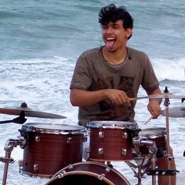 Imagem de Khalil Oliveira