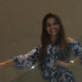Imagem de Larissa
