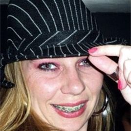 Imagem de Francine Mielke (GRACINHA)