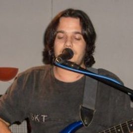 Imagem de Red Guitar