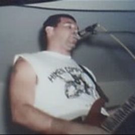 Imagem de ROBERTO PAIM-vocal e guitarra