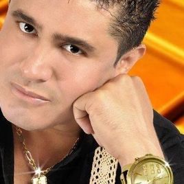 Imagem de cristiano neves