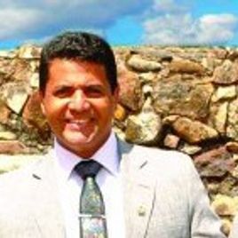Imagem de Adriano Alves