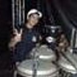 Imagem de Douglas percussão