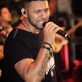 Imagem de Cantor Carlinhos Backing