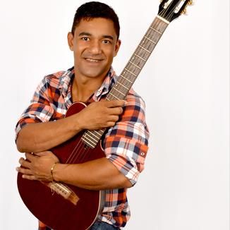 Foto da capa: ACÚSTICO SERTANEJO - DENIS RODRIGUES - VIOLÃO E VOZ