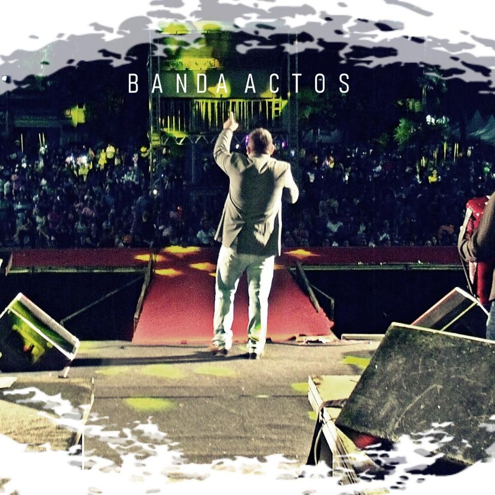 So Quem Tem Raiz Banda Actos Palco Mp3