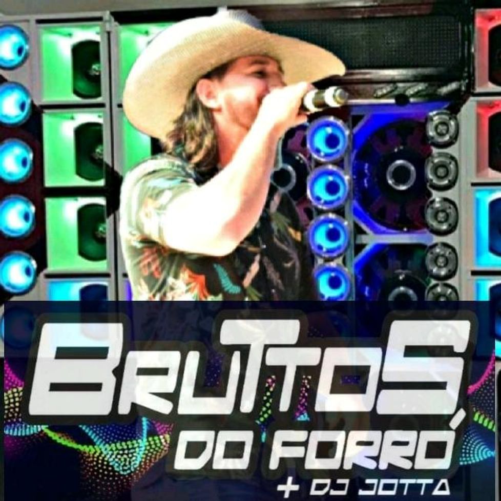 03 Dancinha Do Momento Bruttos Do Forro Vl 1 Bruttos Do Forro Palco Mp3 03 Dancinha Do Momento Bruttos Do Forro Vl 1 Bruttos Do Forro Palco Mp3