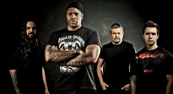 sepultura_2012_interna