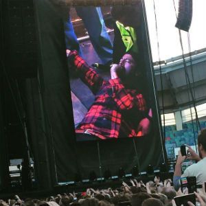 (Facebook - Foo Fighters Brasil)