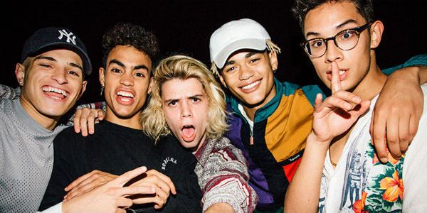 Untitled PRETTYMUCH, a nova boyband de Simon Coweel