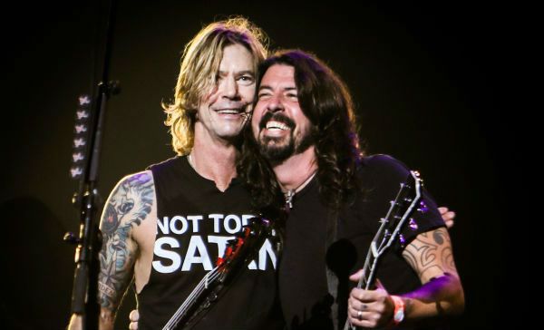 Duff McKagan e Dave Grohl são amigos