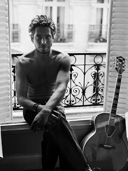 Uma Voz E Uma Voz 3 Covers Impecaveis Cantados Por Chris Cornell Cifra Club News
