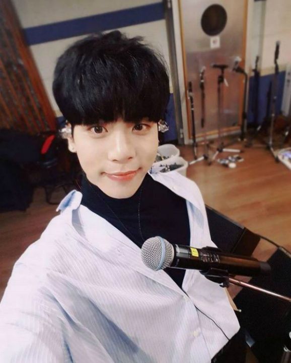 Astro do k-pop, Jonghyun deixou carta de despedida antes 