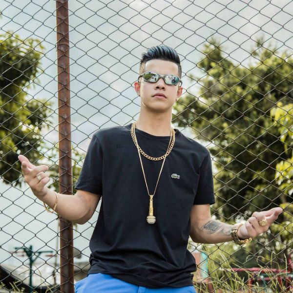 Nova música do MC Jottapê mostra que funk também tem lera consciente 
