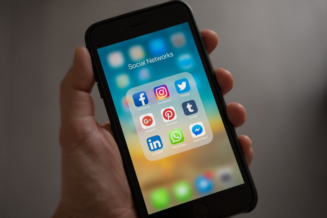 Marketing pessoal para artistas: saiba escolher suas redes sociais