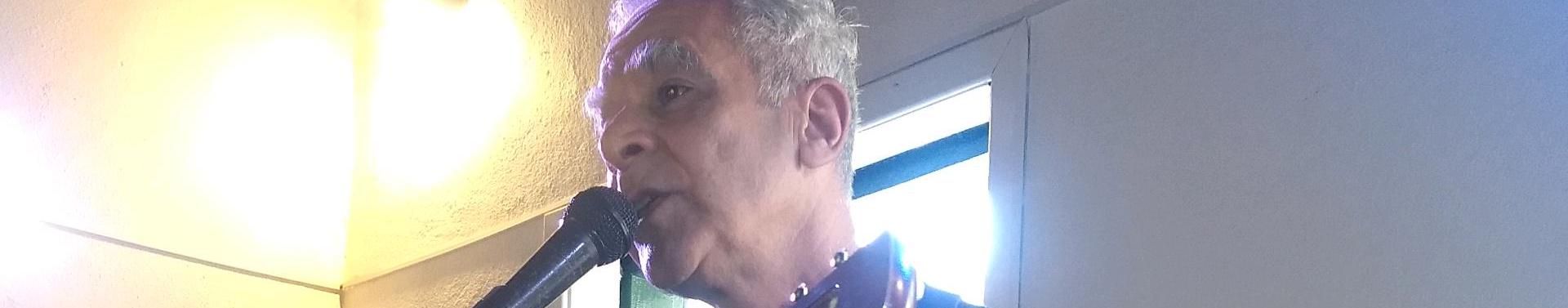 Imagem de capa de P Barros