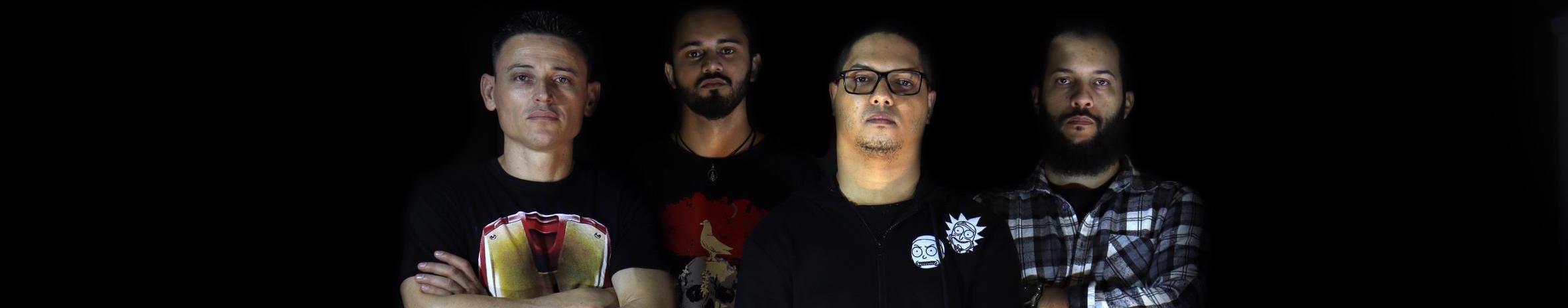 Imagem de capa de Voz Eterna