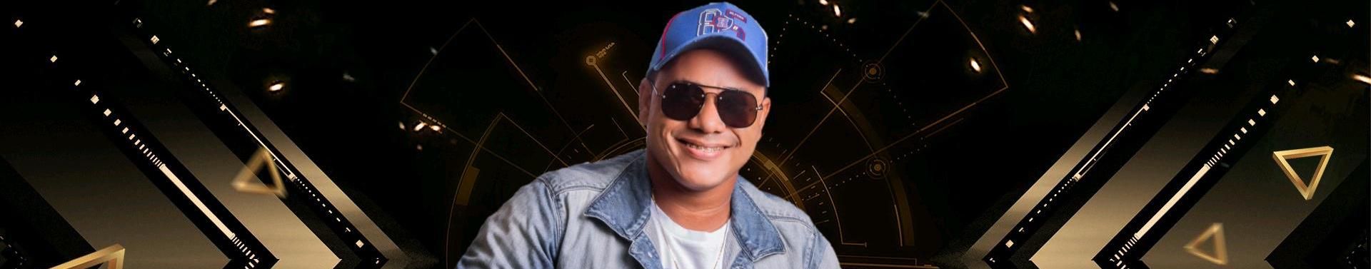 Imagem de capa de SANDRO BAHIA