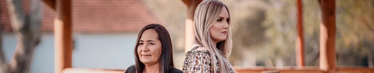 Imagem de capa de Vania Ribeiro E Ivani Vieira