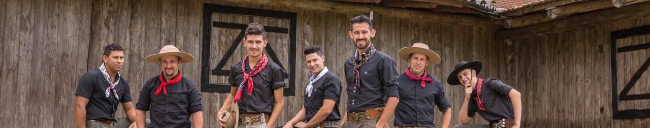 Imagem de capa de Grupo Paixão Fandangueira