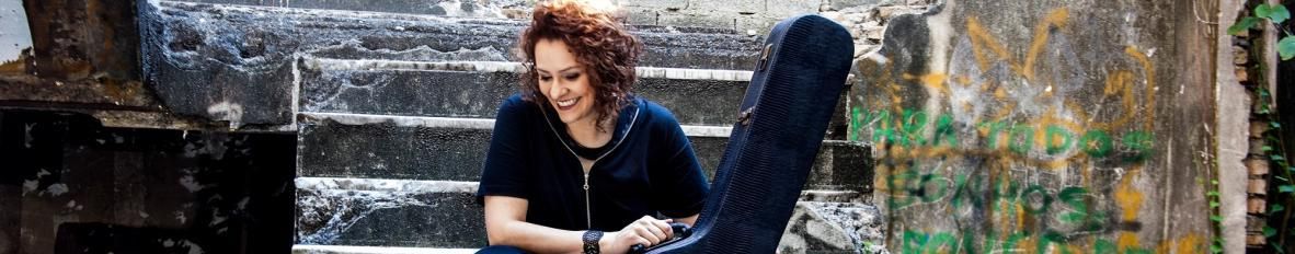 Imagem de capa de Karin Martins