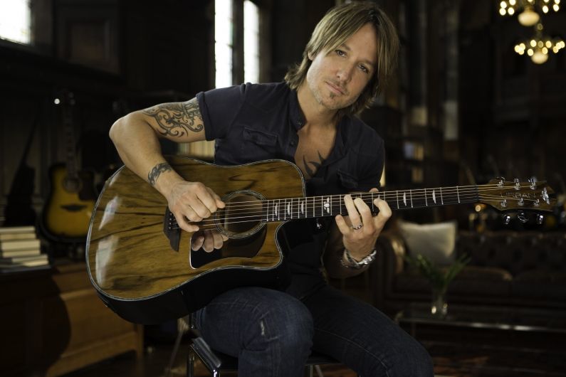 Watch: Keith Urban Crushes To Love Somebody For The Bee