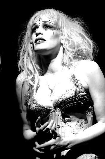 Shalott Emilie Autumn Letras Com