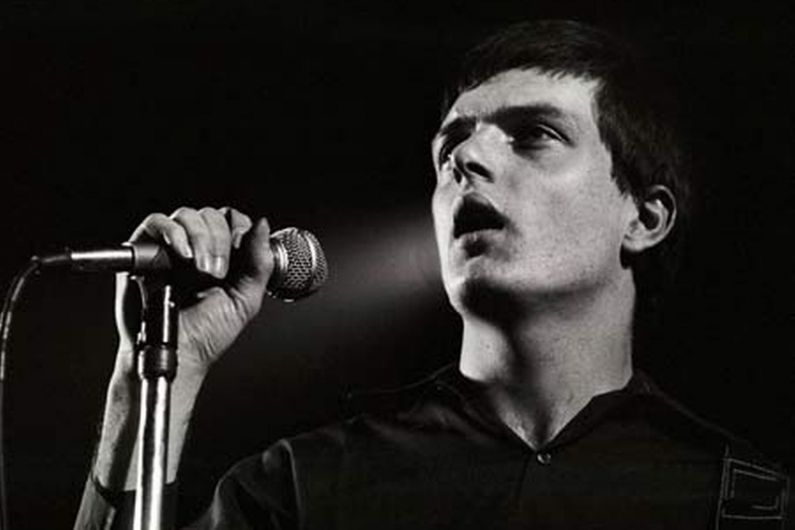 Cifra Club Love Will Tear Us Apart Joy Division