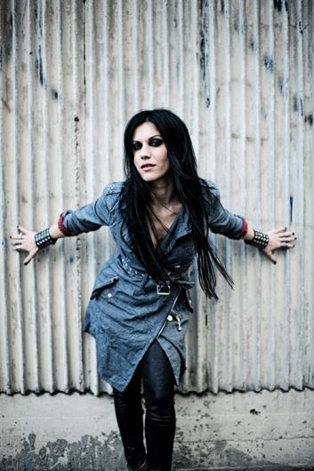 LACUNA COIL ENJOY THE SILENCE LETRA lacuna coil enjoy the silence letra: