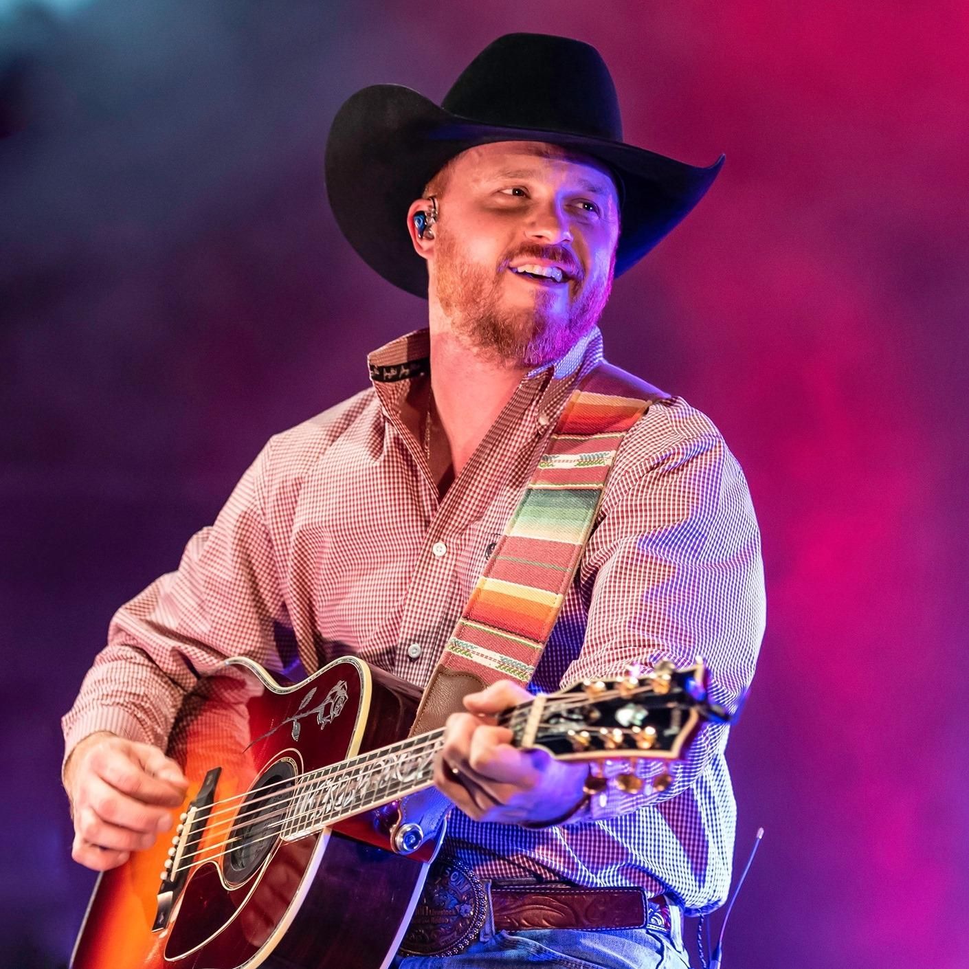 Cody Johnson fotos (2 fotos)