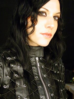 LACUNA COIL ENJOY THE SILENCE LETRA lacuna coil enjoy the silence letra: