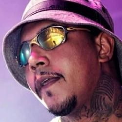 Mc Pp Da Vs Letras Mus Br Porem bem pratico se a materia e adrenalina soma dinheiro no cofre guardando malote, pensa na familia bico brisa no bigode quer vim tentar sorte que ele cai pra cima entao chega com respeito que aqui e so sujeito dentro da. mc pp da vs letras mus br