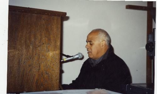 Mattos Nascimento Cifra Club En 1980 (1980) s solía funcionar con el grupo brasileño tiene su propia etiqueta de la música llamada discotecas de mattos nascimento y era el pionero en su familia para entrar en la escena de la música del evangelio. mattos nascimento cifra club