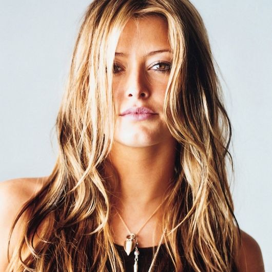 ACTION - Holly Valance - LETRAS.COM